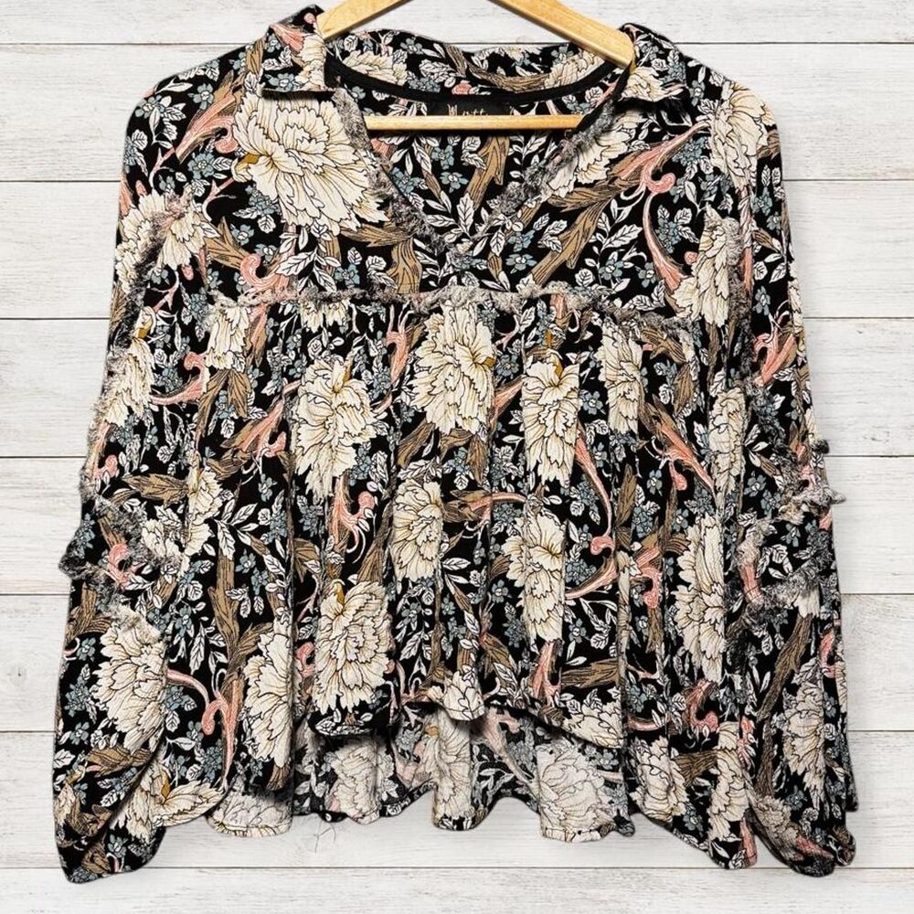 Meritt Boho Floral Crop Blouse Black White Beige Flowy Small